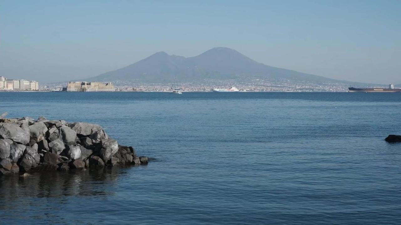 Vila Casa Tolentino Al Centro Di Napoli Exteriér fotografie