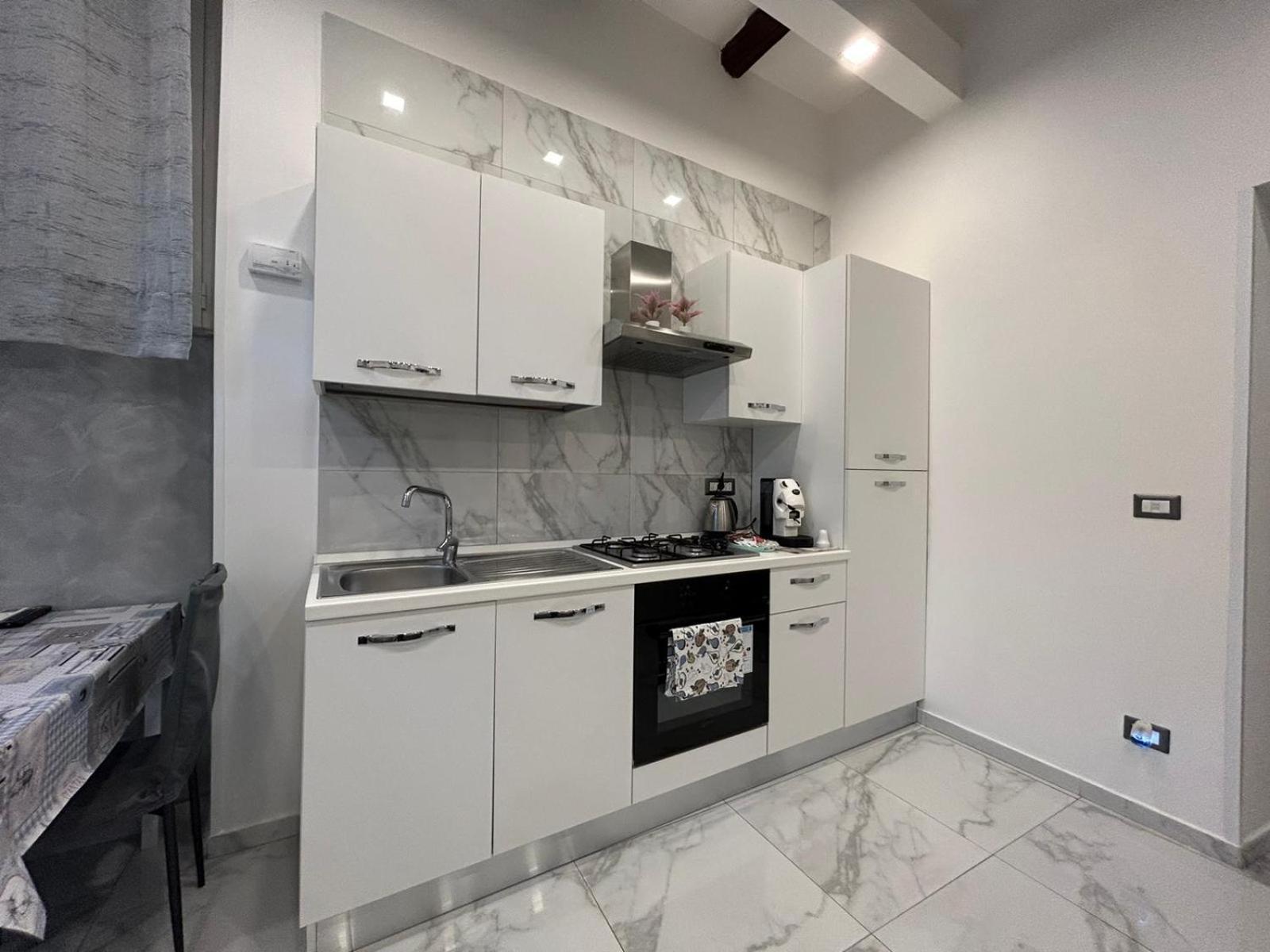 Vila Casa Tolentino Al Centro Di Napoli Exteriér fotografie