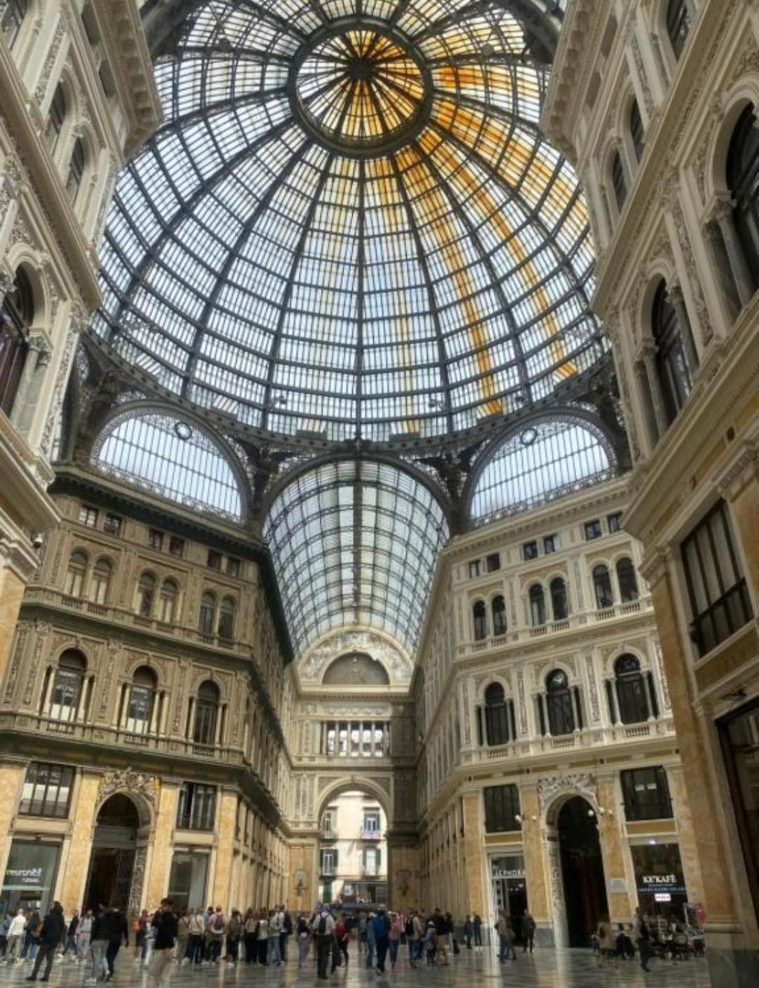 Vila Casa Tolentino Al Centro Di Napoli Exteriér fotografie